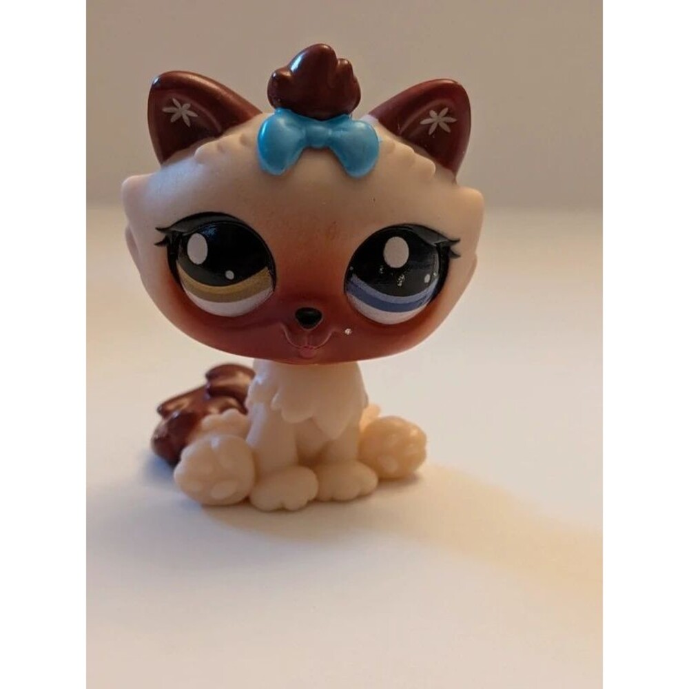 Littlest Pet Shop Siamese Cat
